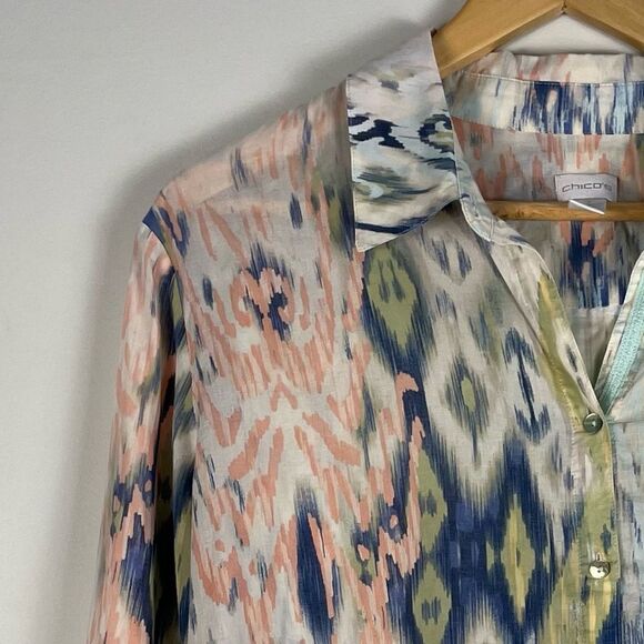Chico's Watercolor Ikat Blue Green‎ Cotton Button Down Shirt Lightweight Size L - Picture 4 of 14